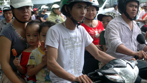 "Ngao ngắn với cảnh tắc đường"