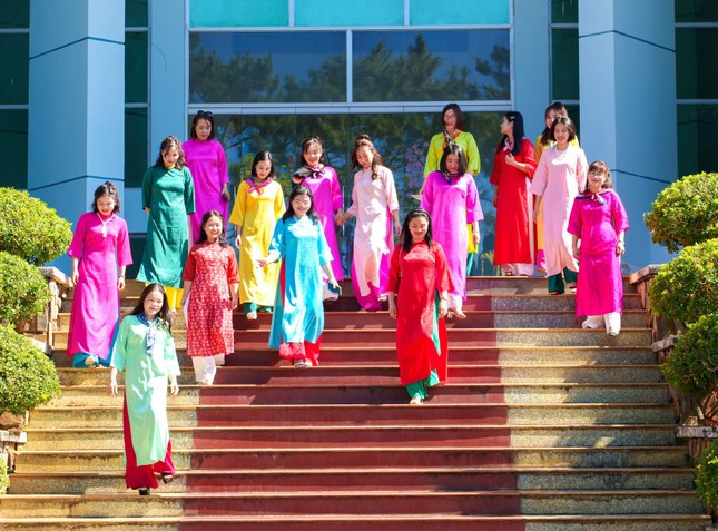 Đây là hoạt động thiết thực, ý nghĩa nhằm khẳng định, tôn vinh giá trị áo dài Việt Nam, khơi dậy niềm tự hào dân tộc, bảo vệ, giữ gìn, phát huy di sản văn hóa Việt Nam trong đoàn viên, thanh niên.