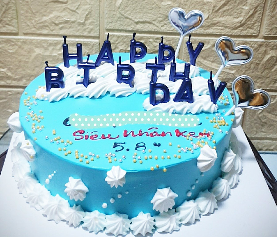 Me mat vi Covid-19, em be F0 duoc to chuc sinh nhat trong benh vien