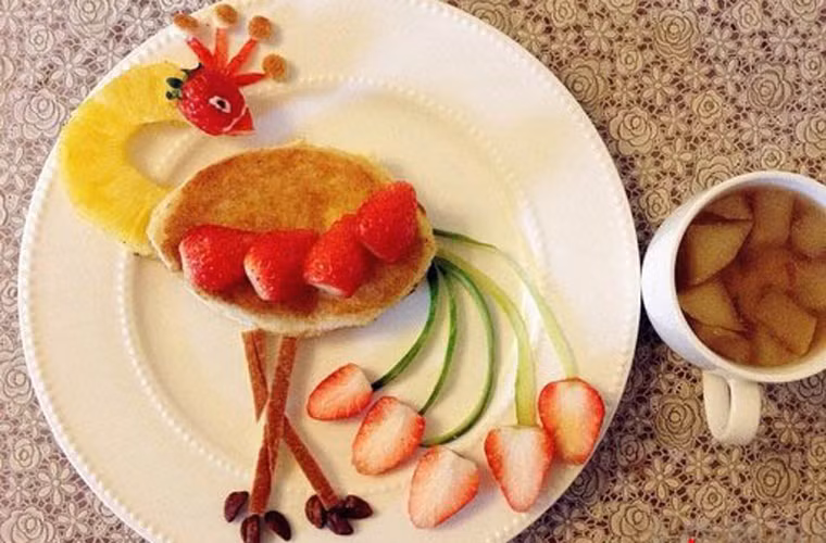 Không chỉ đẹp, bữa sáng tỏ ra khá đủ dinh dưỡng khi kết hợp hoàn hảo giữa thực phẩm chứa tinh bột, rau xanh và trái cây.