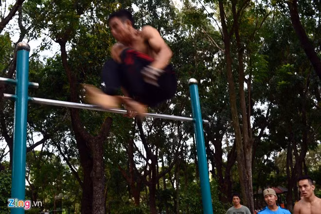 Hiện nay, nhóm Sài Gòn Calisthenics vẫn tập đều đặn ở công viên Hoàng Văn Thụ vào chiều cuối tuần.