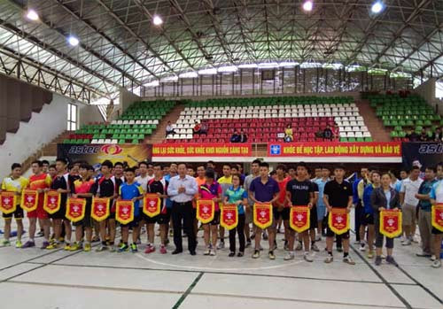 Kỷ niêm 45 năm thành lập, Đại học Kiến Trúc Hà Nội tổ chức Đại hội thể thao với 5 môn thi đấu.