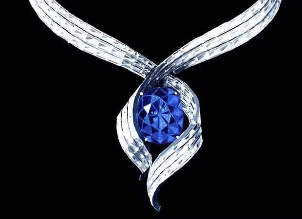 Năm 1949, thương nhân Harry Winston mua The Hope, nhưng dường như vì sợ lời nguyền nên đã tặng cho bảo tàng lịch sử Smithsonian, nơi nó đang được trưng bày.
