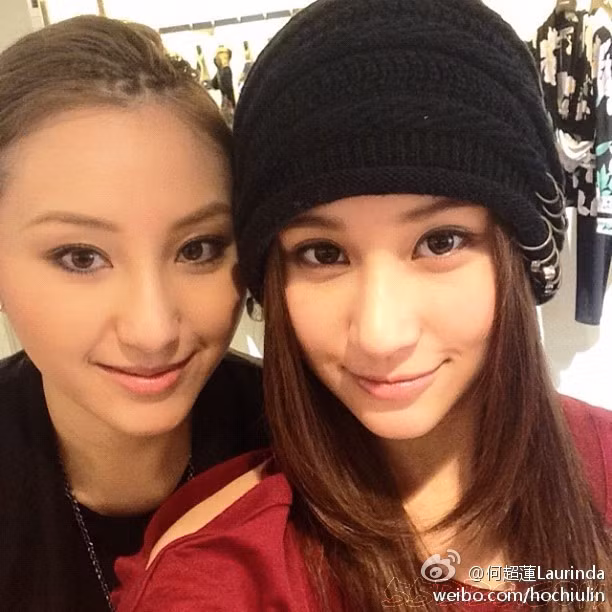 Laurinda Ho 23 tuổi, luôn diện quần áo hàng hiệu đắt tiền và xuất hiện trong nhiều sự kiện của người nổi tiếng trong giới showbiz.