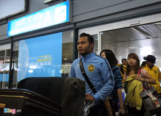 Safee Sali đã có mặt tại Hà Nội, sẵn sàng cho trận bán kết lượt về trên sân khách Mỹ Đình.