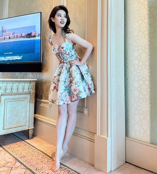 Luu Diec Phi 5 ngay giam 6,5 kg, voc dang gay kinh ngac-Hinh-2