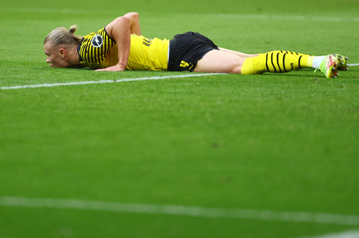 "Siêu kinh điển nước Đức" khép lại với phần thắng dành cho nhà vô địch. Với thực lực hiện tại, Dortmund chưa phải đối thủ xứng tầm của Bayern. Đó là chưa kể từ mùa giải tới, CLB vùng Ruhr còn đứng trước nguy cơ mất tiền đạo chủ lực Haaland.