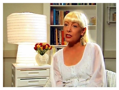 Onec tuyên bố là đã sống trên sao Kim được hàng trăm năm tuổi. Cô đã viết cuốn sách ghi lại những kỷ niệm đẹp khi ở sao Kim cũng như những triết lý, tôn giáo. Hiện Onec sống ở Đức và tiếp tục chia sẻ kiến thức về sao Kim trên các website và Facebook.