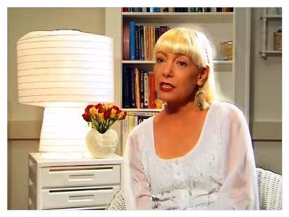 Onec tuyên bố là đã sống trên sao Kim được hàng trăm năm tuổi. Cô đã viết cuốn sách ghi lại những kỷ niệm đẹp khi ở sao Kim cũng như những triết lý, tôn giáo. Hiện Onec sống ở Đức và tiếp tục chia sẻ kiến thức về sao Kim trên các website và Facebook.