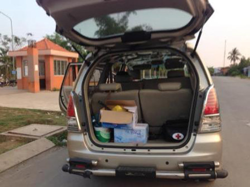 Chi cục ATVSTP TP HCM lấy mẫu thức ăn lưu để xét nghiệm và mới đây đã có kết quả làm rõ nguyên nhân.