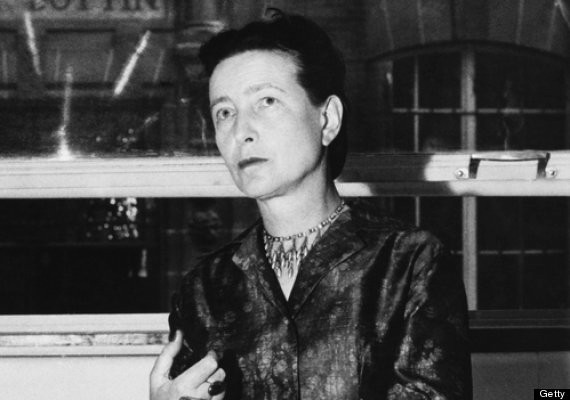 Simone de Beauvoir: Tác giả của"The second Sex"và cũng là nhà tư tưởng nữ quyền tự nhận xét mình không phải là người của buổi sáng, cho biết cô luôn bắt đầu ngày mới với một tách trà trước khi chìm vào mạch viết. "Tôi luôn vội vã để tiếp tục. Đầu tiên tôi uống trà và sau đó, vào khoảng 10h, tôi có cảm hứng và làm việc đến tận 1h chiều", cô nói.