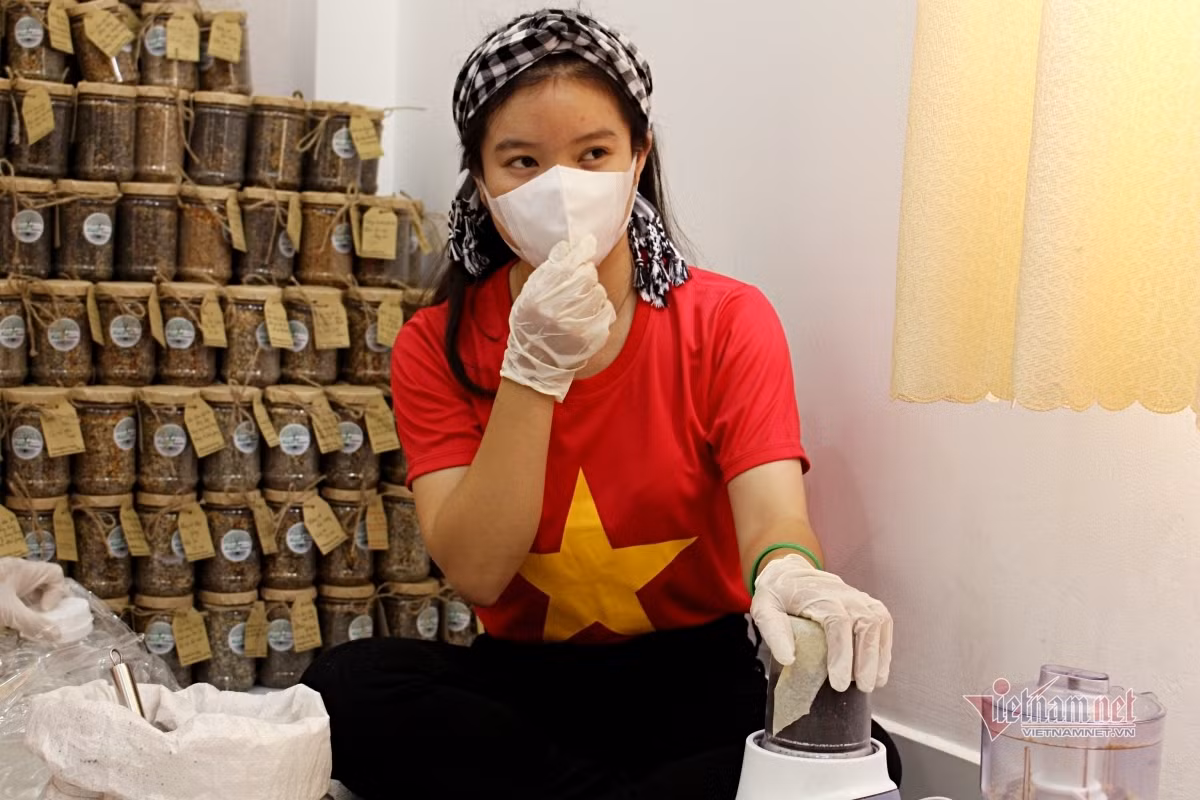 Thuc dem lam 1.000 hop muoi me tang bac si chong dich o Bac Giang-Hinh-3