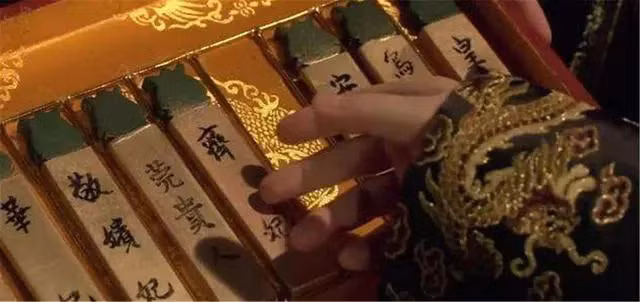 Kinh su phong la gi ma khien phi tan phai so hai?-Hinh-2