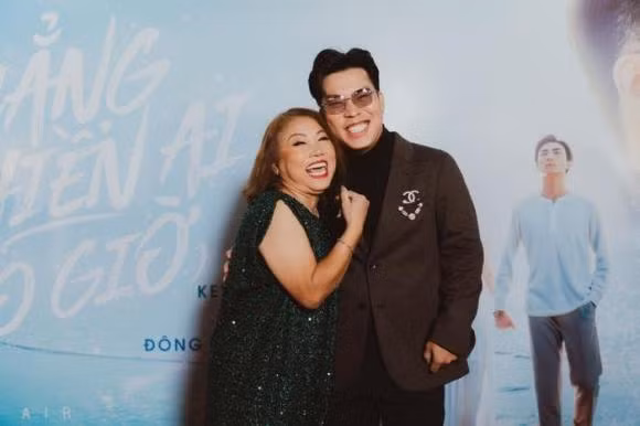 Chinh thuc tai xuat showbiz, Siu Black gay an tuong khi giam them 20kg-Hinh-2