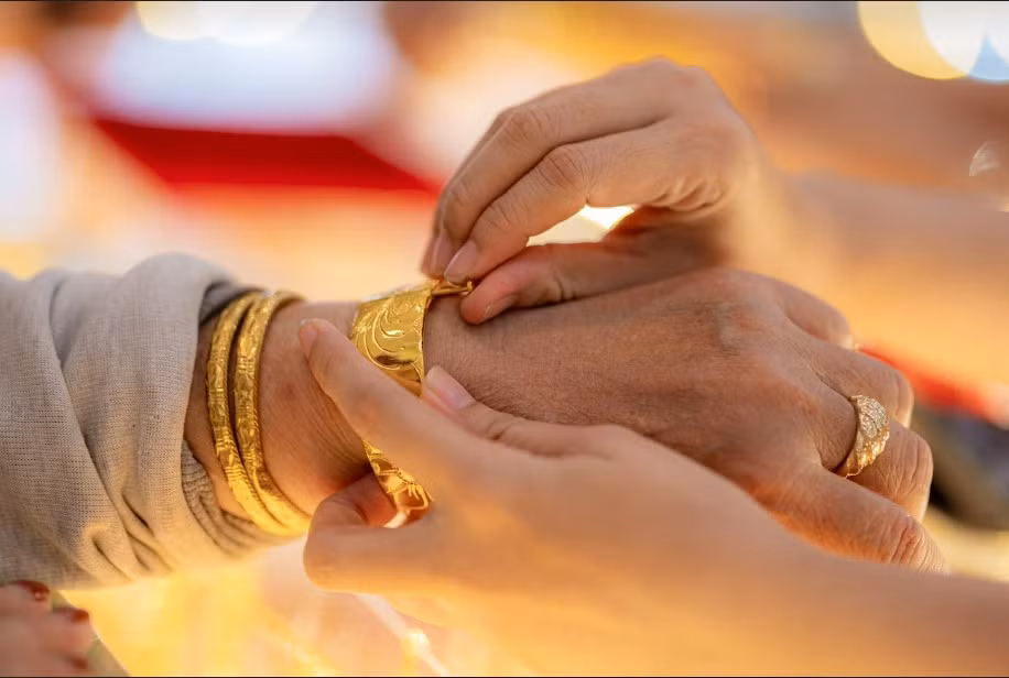 Giá vàng hôm nay 28/8: Vàng giảm không phanh, cả tuần gây sốc - Hình 3 Gia vang hom nay 28/8: Vang giam khong phanh, ca tuan gay soc-Hinh-3