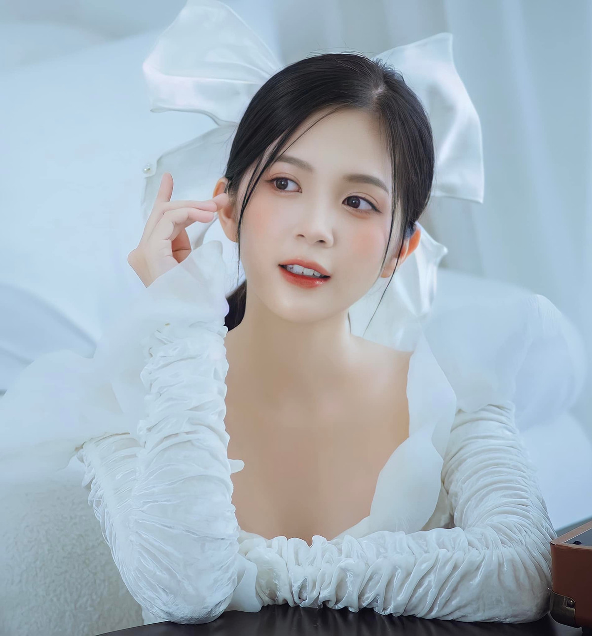 Ve ngoai khac han tren phim 'Garage hanh phuc' cua Ngoc Huyen-Hinh-2