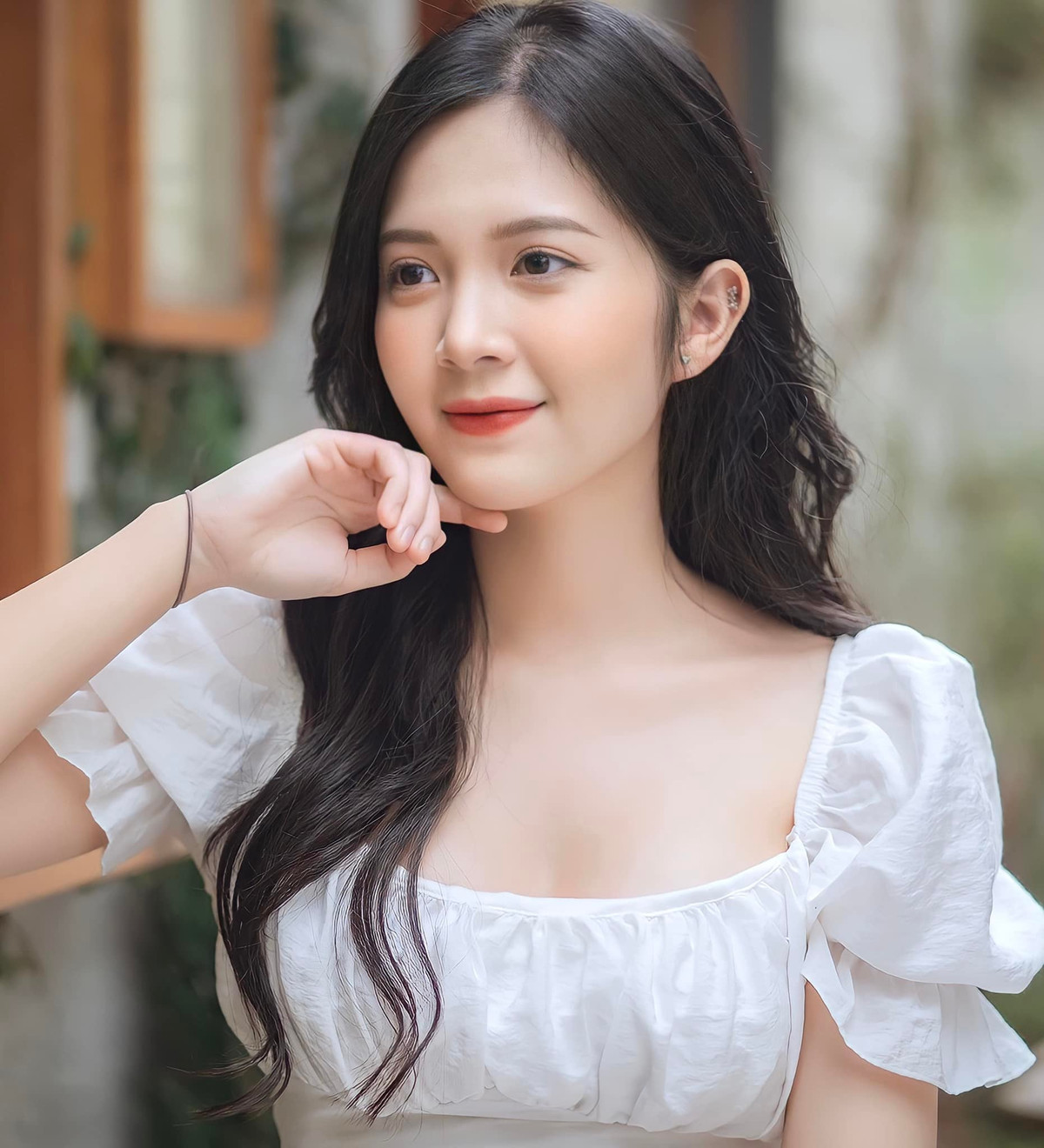 Ve ngoai khac han tren phim 'Garage hanh phuc' cua Ngoc Huyen-Hinh-5