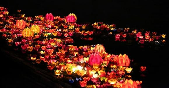 Le Vu Lan: Viec nen va khong nen lam de bao hieu cha me