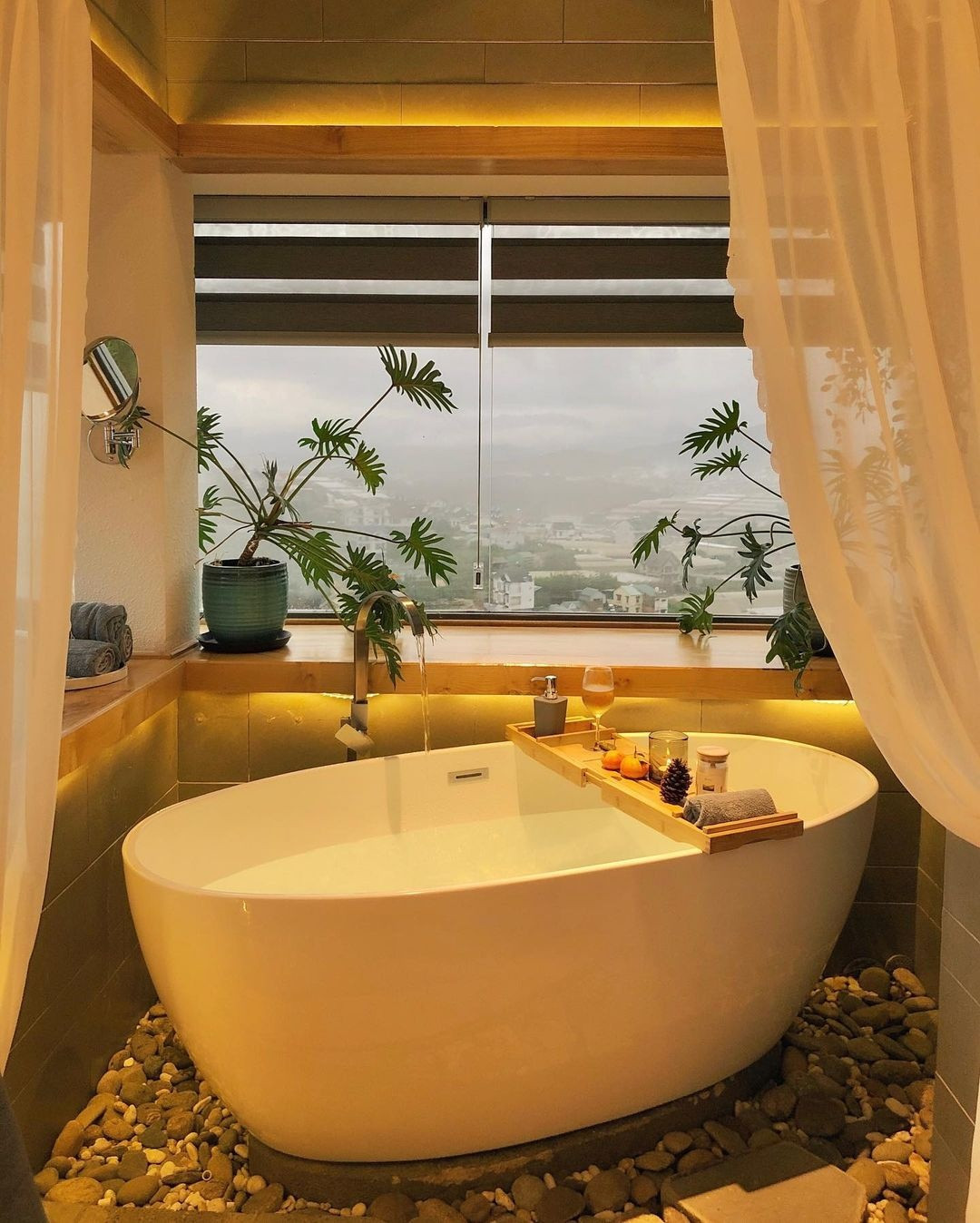 Tan huong ky nghi khong chen chuc o Da Lat-Hinh-2