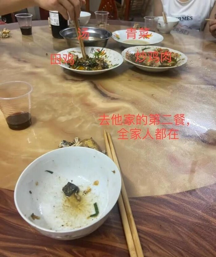 Méo mặt khi được đãi món này khi thăm nhà bạn trai ngày Tết - Hình 2 Meo mat khi duoc dai mon nay khi tham nha ban trai ngay Tet-Hinh-2