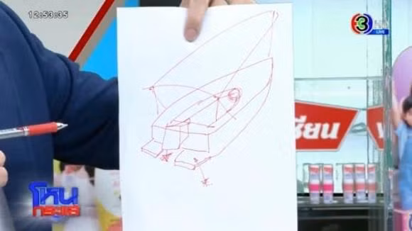 Thai do ky la cua nhom ban di cung nu dien vien 'Chiec la cuon bay'-Hinh-6