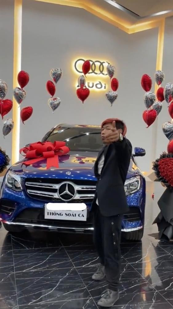 Ro tin Thong Soai Ca tau Mec tien ty sau 1 thang choi 