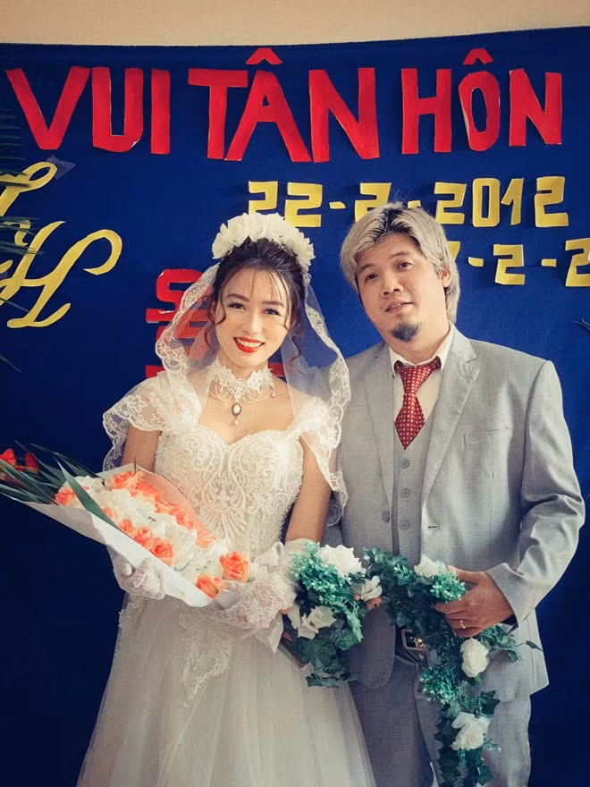 Cap doi cuoi lai sau 10 nam, bo anh cuoi cuc doc-Hinh-5