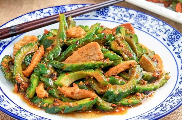 3 loại rau đắng nhưng tốt ngang thuốc quý - Hình 2 3 loai rau dang nhung tot ngang thuoc quy-Hinh-2