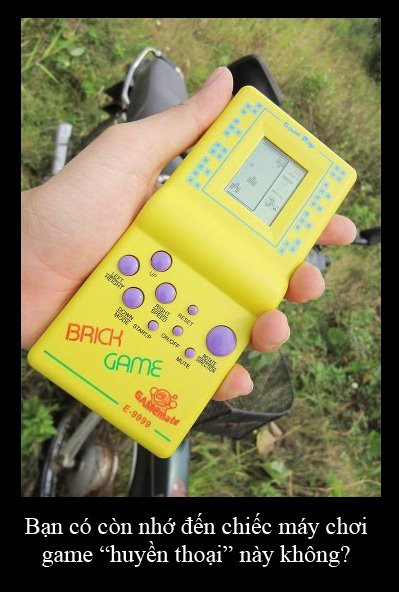 Trò chơi "hiện đại" của thời xưa là chiếc máy chơi game xếp hình này đây.