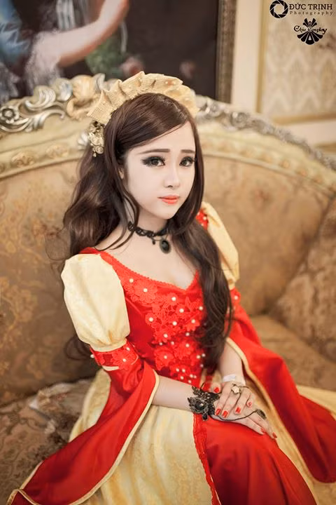 Tiểu thư kiêu kỳ sang trọng của giới quý tộc Châu Âu.