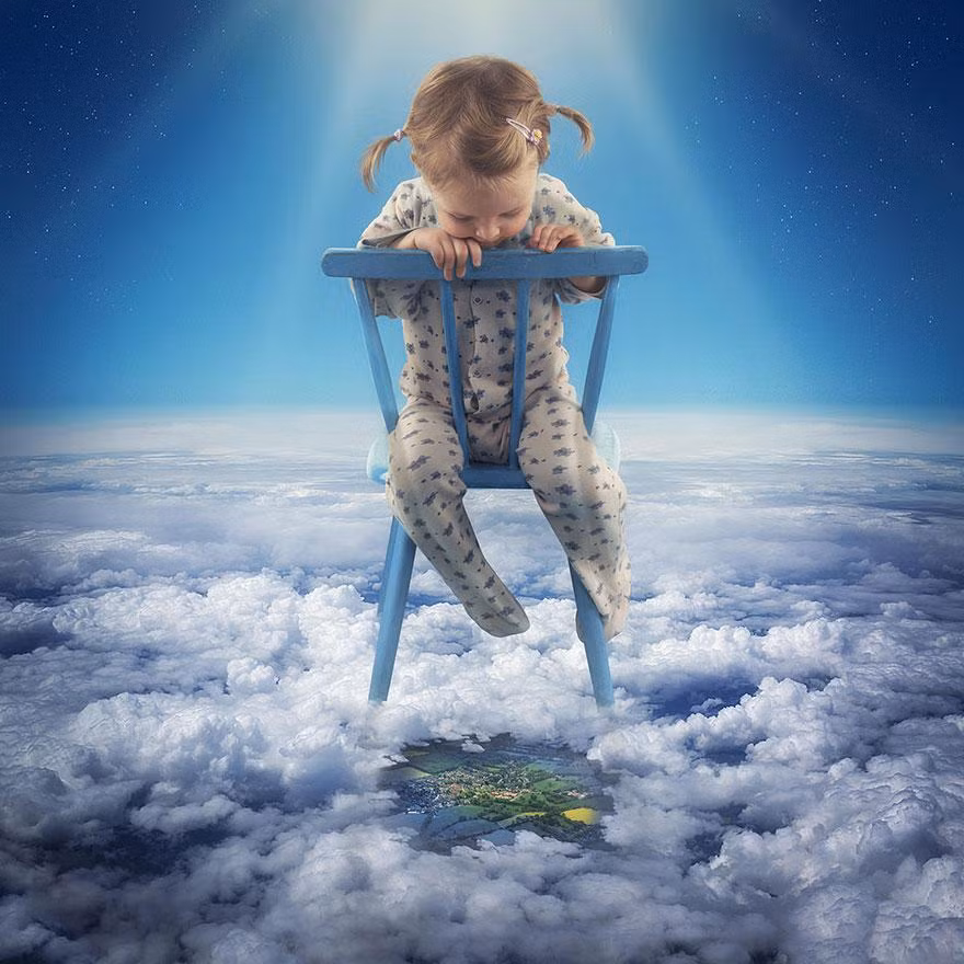 Thế giới trở nên nhỏ bé trong con mắt của trẻ thơ.