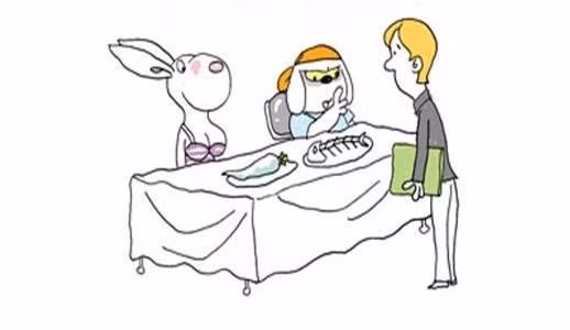 Ngược lại, nếu người con gái hoàn toàn không chú tâm đến hóa đơn mà chỉ chú ý theo dõi cách chàng trai thanh toán và chi tiền boa cho nhân viên phục vụ thì chắc chắn mối quan hệ của cặp đôi này đang ở giai đoạn bắt đầu tìm hiểu đối phương mà thôi.