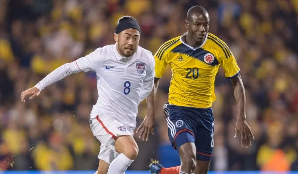 Với màn trình diễn ấn tượng trong trận gặp Colombia, rất có thể Lee Nguyễn sẽ có suất trong đội hình chính của ĐT Mỹ trong trận gặp Ireland sắp tới. Ảnh: sbisoccer.com