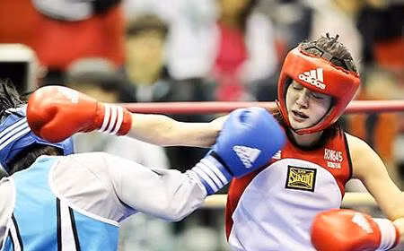 Lee Si Young cũng nằm trong thành phần thi đấu của boxing nữ Hàn Quốc tham dự Asiad 17 được tổ chức tại Incheon.