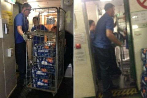 Bán nhà, bán cửa bán tất cả mọi thứ có thể bán để cờ bạc, Kyle đúng là một con ma đỏ đen.