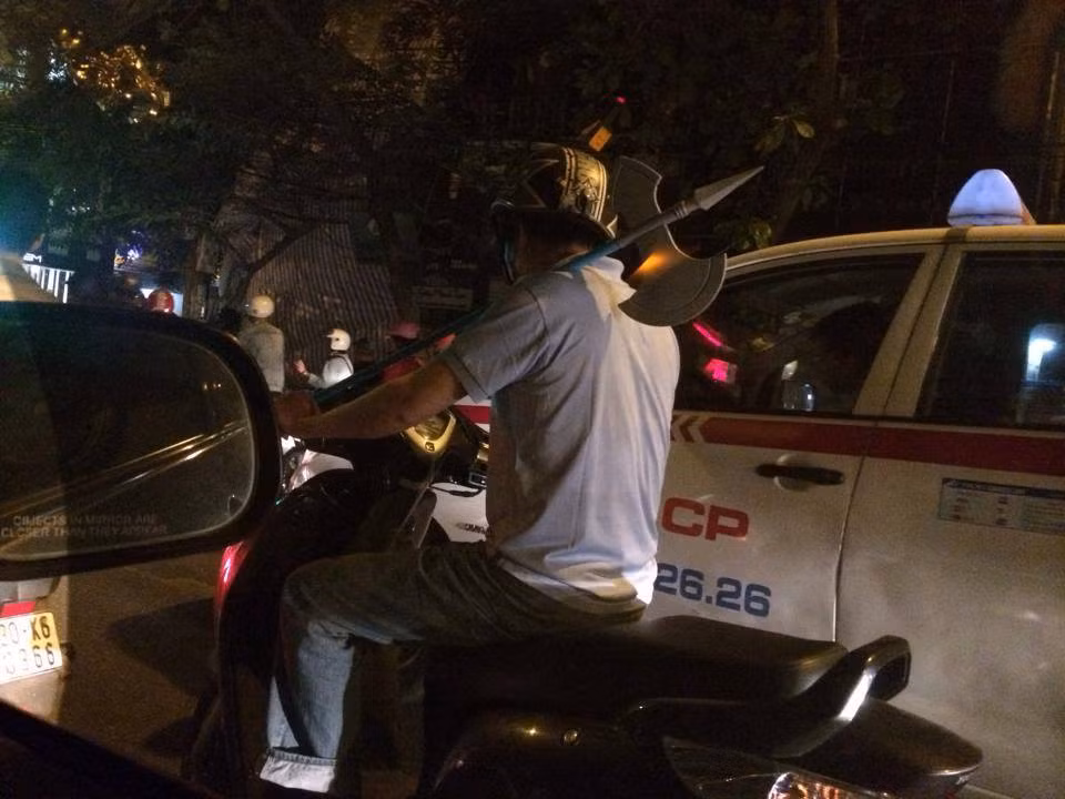 Không sợ trời, không sợ đất, chỉ sợ gặp 141!