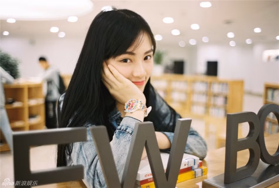 Giới thiệu thư viện hoành tráng