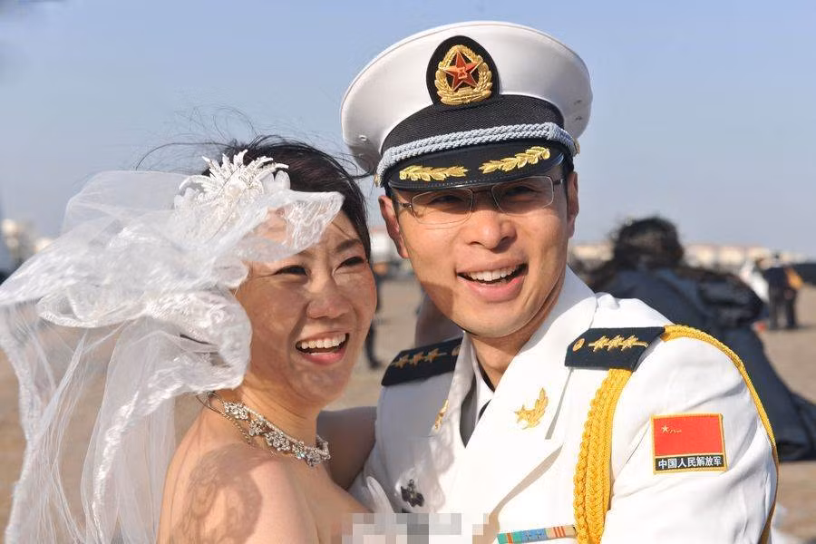 Xem thêm một số hình ảnh khác về sự kiện này.