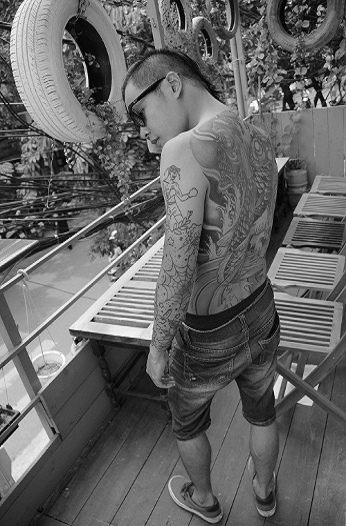 "Các bạn hãy tiếp xúc với chúng tôi. Nếu không tiếp xúc, không trò chuyện, bạn sẽ chẳng bao giờ hiểu hay nhìn ra được ưu khuyết điểm của một người". Ảnh minh họa: Anh Sơn