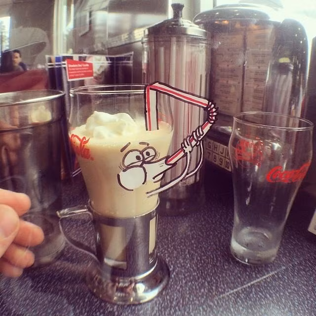 Tự sinh tự diệt!