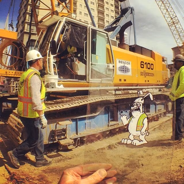 Này anh kia, lại đây tôi bảo!