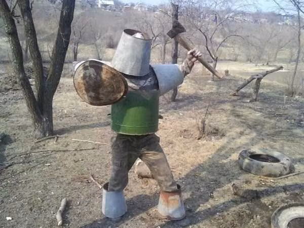 "Siêu nhân sắt thép".