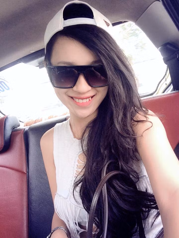 Mặc dù sống một mình, nhưng Tít thường xuyên nấu ăn tại nhà.