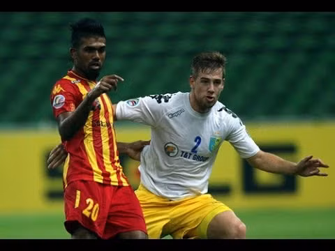 Mới đây, ngày 01/04/2014, một đội bóng của Việt Nam là T&amp;T Hà Nội đã có trận đấu trên sân Shah Alam với chủ nhà Selangor.