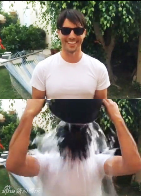 Tom Cruise cũng chấp nhận thử thách và sau khi hoàn thành, anh đã gửi lời thách thức tới một số nghệ sĩ nổi tiếng khác.