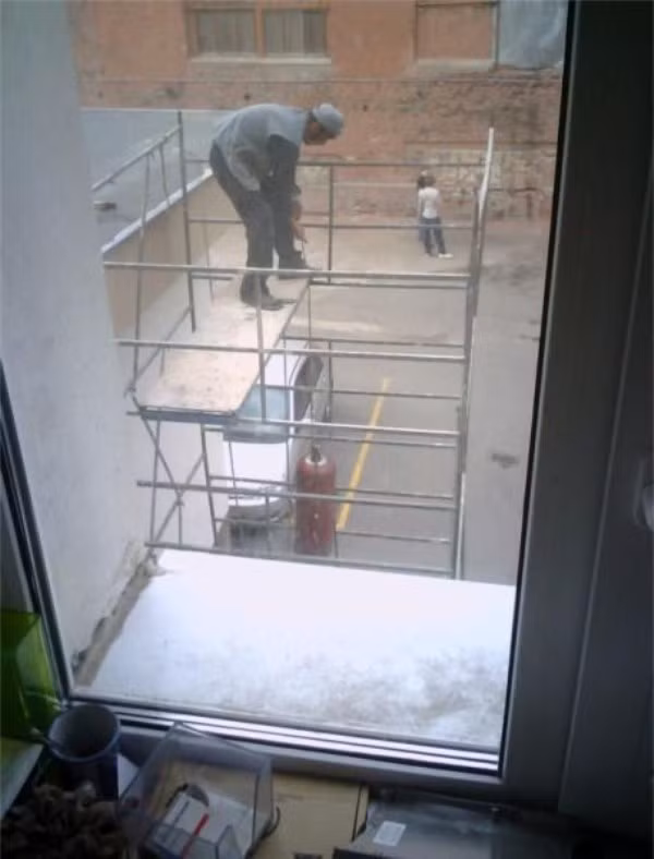 Công việc đòi hỏi sự cẩn thận.