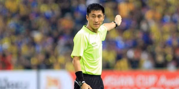 Có vẻ như trọng tài Mã Ninh thường hay làm khó các đội bóng đến từ Việt Nam.