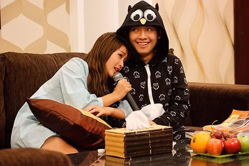 Cặp đôi đã có những giây phút vui vẻ bên nhau khi mặc đồ ngủ hát karaoke hay nghịch ngợm lúc đi tắm bùn. Ngày cuối cùng hẹn hò, Phở Đặc Biệt đã dậy sớm tự tay làm một tô Phở "đặc biệt" để mời Khả Ngân dùng bữa sáng.