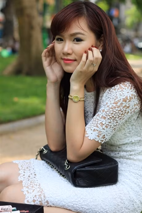 Kim Ngân sẽ dự thi Hoa hậu Việt Nam 2014.