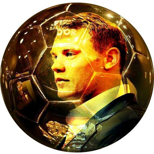Nhưng một số khác lại cho rằng, Manuel Neuer mới xứng đáng nhận quả bóng vàng năm nay.